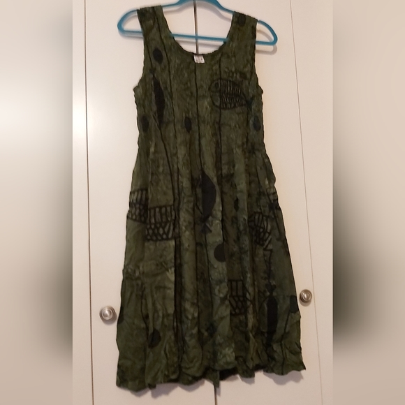 Pineapple Isle Fall Sleeveless Dress - Picture 6 of 6
